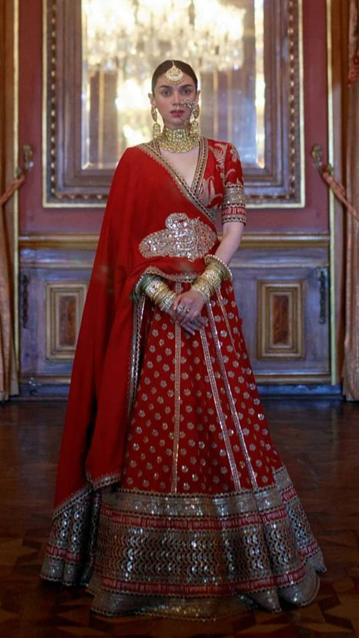 Photos News | VIEW PICS: Aditi Rao Hydari Looks Ethereal in Sabyasachi  Lehenga for Khush Wedding Magazine Shoot | 📸 LatestLY