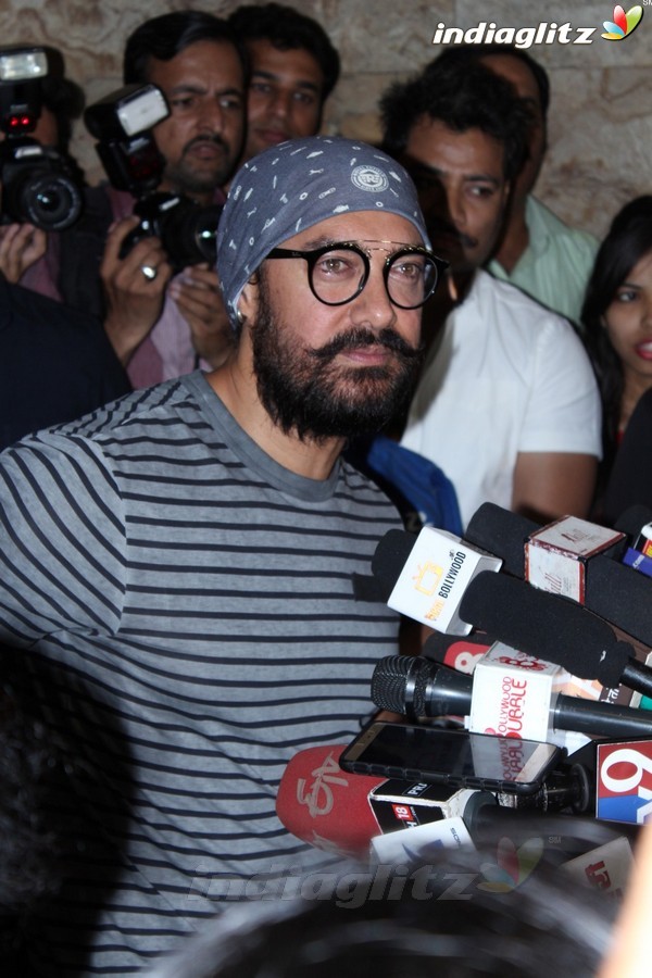 Aamir Khan & Anupama Chopra Host Screening of Making of 'Dangal'