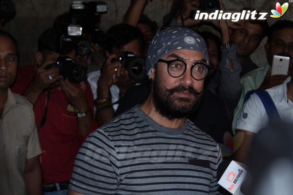 Aamir Khan & Anupama Chopra Host Screening of Making of 'Dangal'