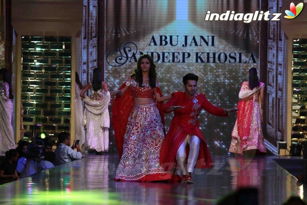 Amitabh, Varun, Alia Walk the Ramp for Cancer Patients at Fevicol Caring With Style