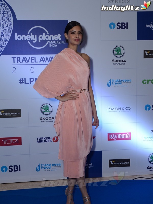 Arjun Kapoor, Diana Penty at Lonely Planet Awards 2017