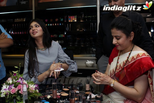 Ayesha Takia at Grand Opening of Stars Cosmetics Brand Store & Academy