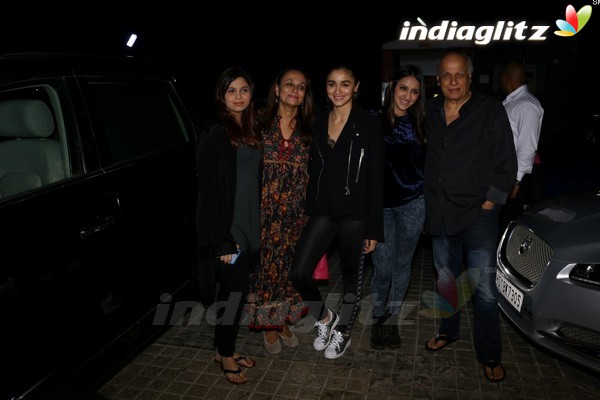 Varun & Alia With Family at 'Badrinath Ki Dulhania' Screening