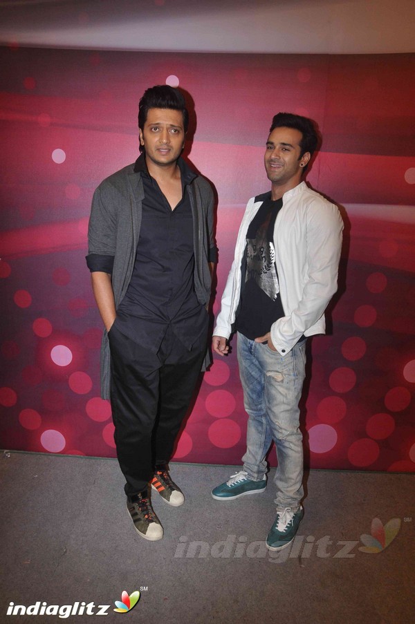 Riteish Deshmukh & Pulkit Samrat Promote 'Bangistan' on The Voice India