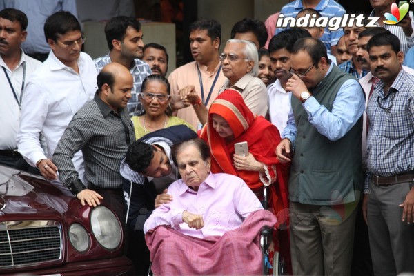 Dilip Kumar Discharged From Lilavati Hospital