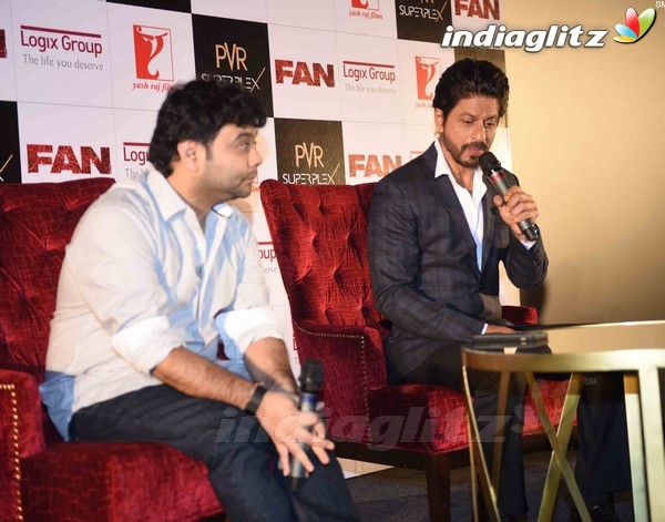 Shah Rukh Khan Promotes 'Fan' in Delhi