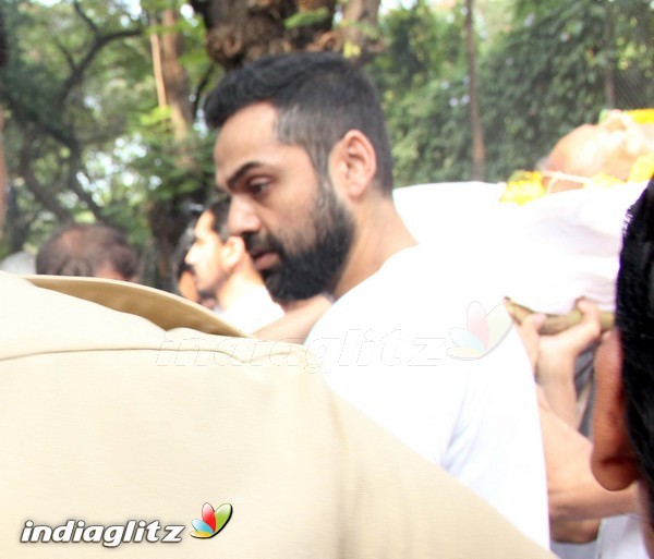 Funeral of Abhay Deol's Father Ajit Singh Deol