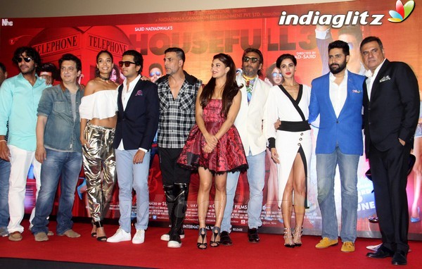 Akshay, Jacqueline, Riteish, Nargis, Abhishek, Lisa at 'Housefull 3' Trailer Launch