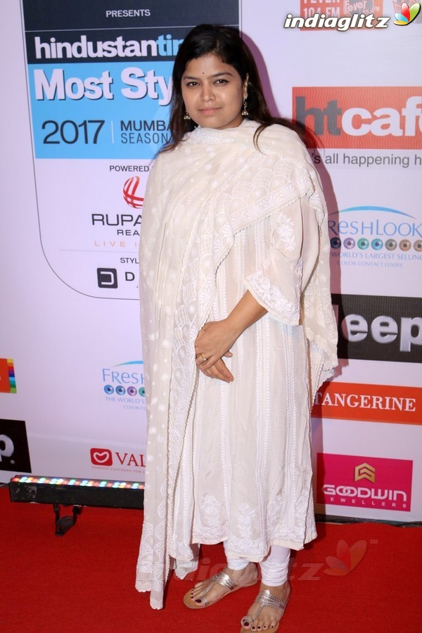 Amitabh, Deepika, Ajay Devgn, Kajol, Rani, Taapsee at HT Most Stylish Awards 2017