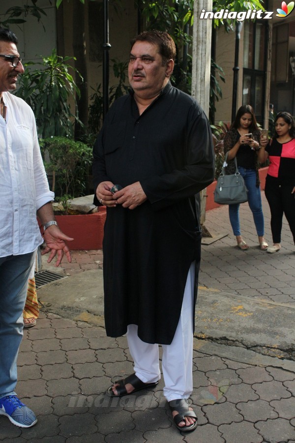 B-Town Celebs at Chautha Ceremony of Inder Kumar