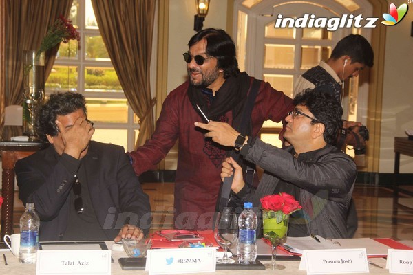 Subhash Ghai, Javed Akhtar, Ramesh Sippy at 8th Royal Stag Mirchi Music Awards Jury Meet