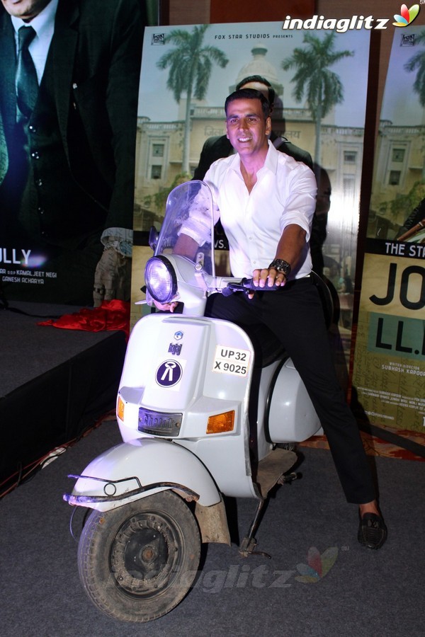 Akshay Kumar at 'Jolly LLB 2' Success Meet