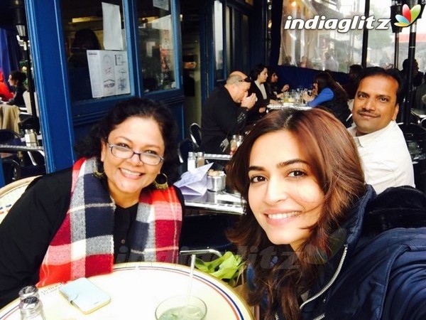 Kriti Kharbanda Spotted in London while Shooting for 'Atithii in London'