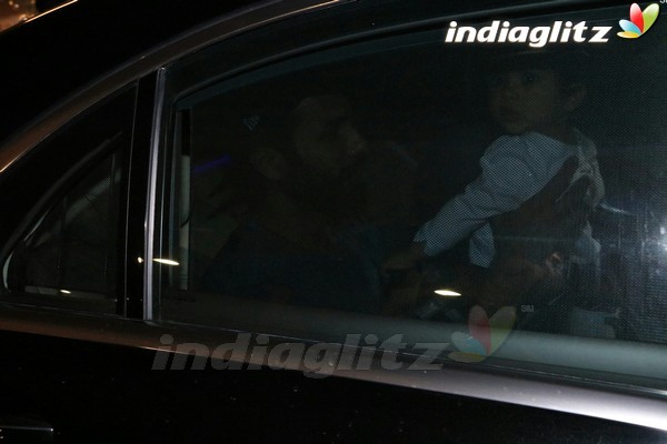 Shahid Kapoor, Mira Rajput & Her Daughter Spotted at Airport