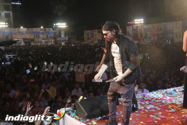 Music Launch of 'Yaara Silly Silly' At Navratri Festival