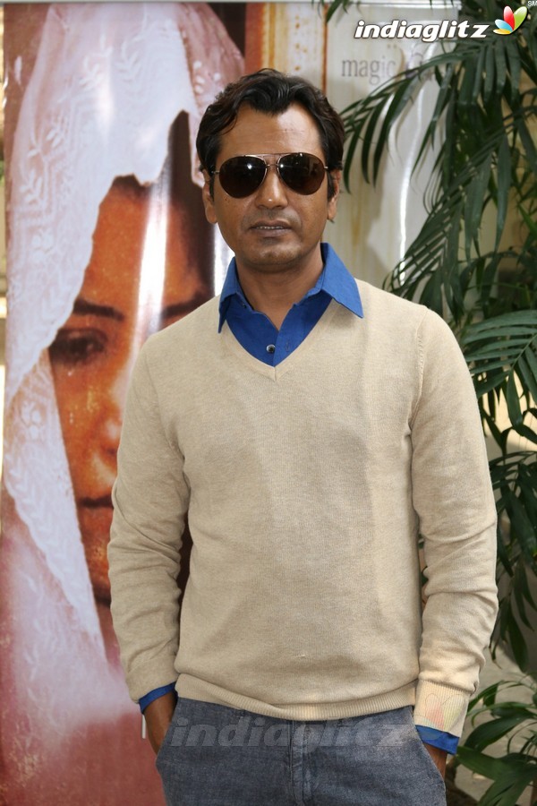 Nawazuddin Siddiqui Hosted Screening of Short Film 'Miyan Kal Aana'