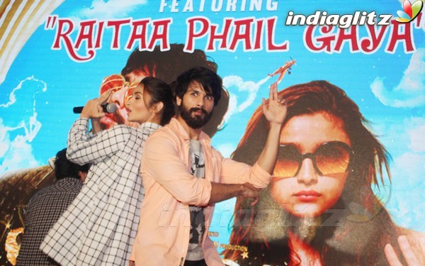Shahid, Alia Launch 'Raitaa Phail Gaya' Song from 'Shaandaar'