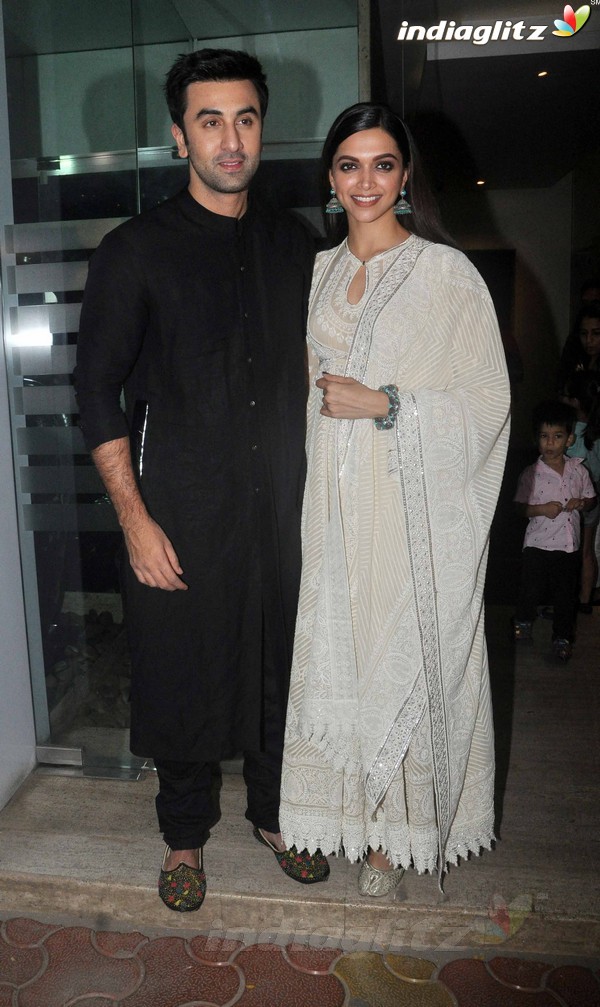 Ranbir Kapoor, Deepika Padukone Spotted at Restaurant in Bandra