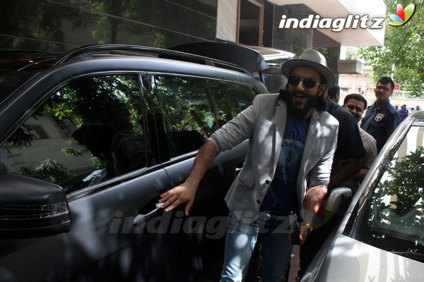 Ranveer Singh & Neha Dhupia Spotted Before the Recording of their Episode