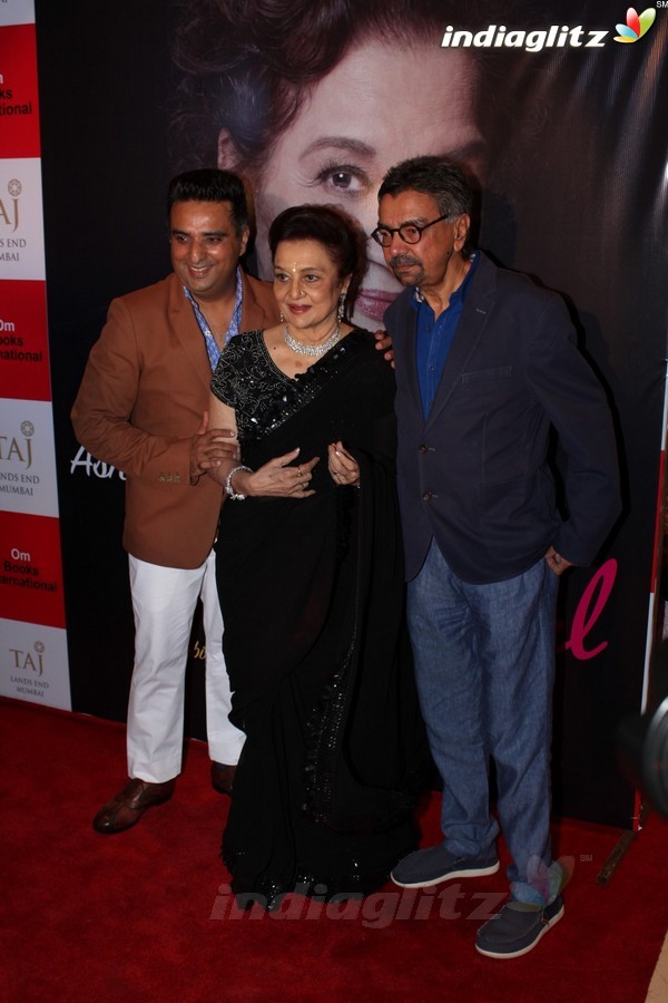 Salman Khan Unveils Asha Parekh's Autobiography