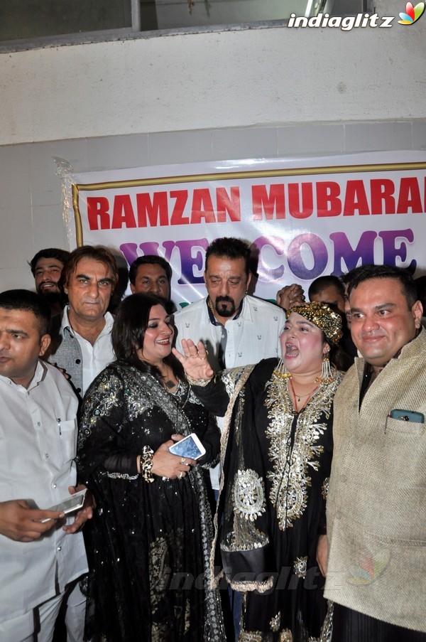 Sanjay Dutt at Khalid Babu Qureshi's Iftar Party