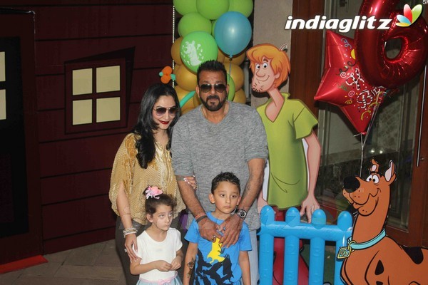 Sanjay Dutt Celebrates his Twin Kids' Birthday