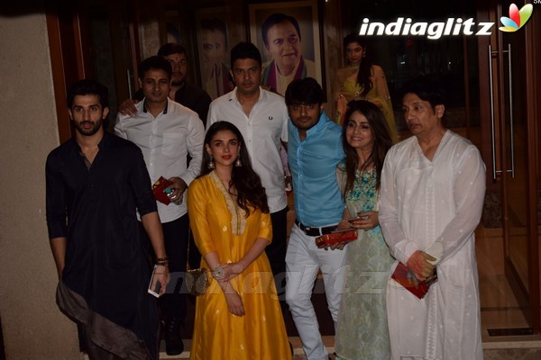 Sanjay Dutt Celebrates Ganesh Chaturthi With 'Bhoomi' Team