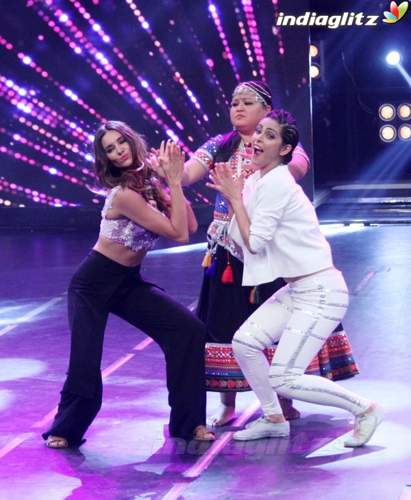 Shahid, Alia Promote 'Shaandaar' on 'I Can Do That'