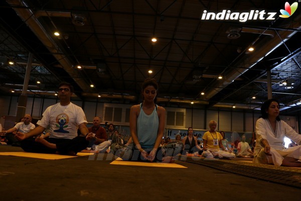 Shilpa Shetty Hosts IIFA Stomp Yoga Masterclass in Madrid