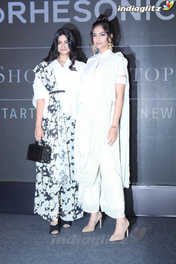 Sonam Kapoor & Rhea Kapoor at Press Showcase of High Street Brand Rheson