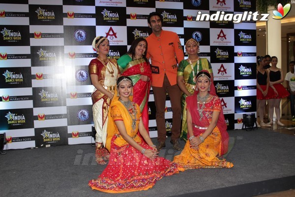 Neetu Chandra at India's First Dance Week Season 4