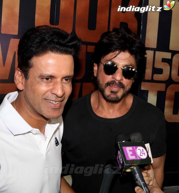 Shah Rukh Khan Meets Manoj Bajpayee at Mehboob Studio