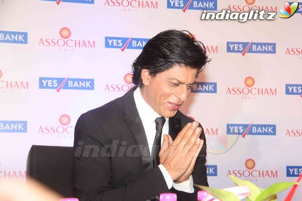SRK Launches Assocham Coffee Table Book