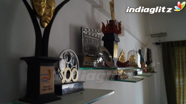 Usha Jadhav Interacts with Media on 'Veerappan'