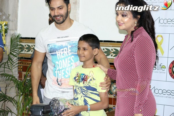 Varun Dhawan Joins 'Dishoom To Cancer' Campaign with Childhood Cancer Patients