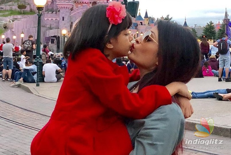 Aishwarya Rai And Daughter Aaradhya Celebrates France’s World Cup Victory in Style