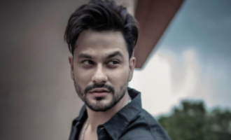 Kunal Kemmu to make his directorial debut with Excel Entertainment's 'Madgaon Express'