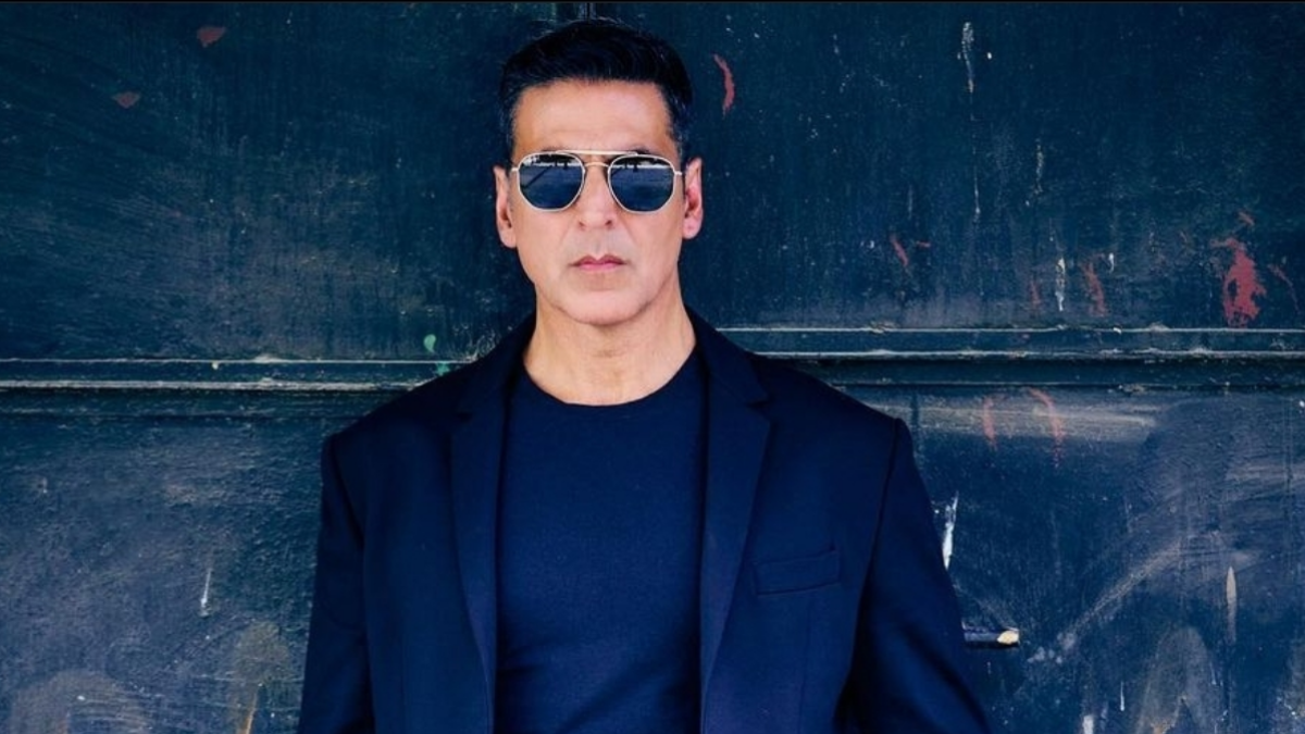 Akshay Kumar calls out news portal for spreading lies about him