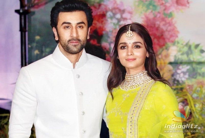 Alia Bhatt Can’t Take Her Eyes Off This Favorite Person!