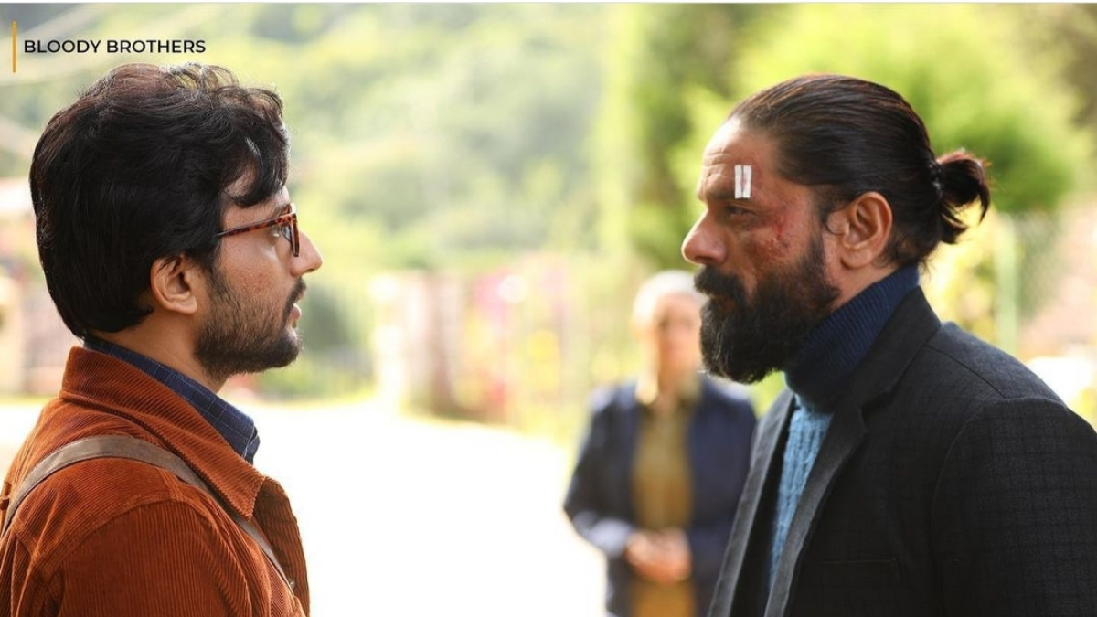 Check out the trailer of Jaideep Ahlawat and Zeeshan Ayubs Bloody Brothers