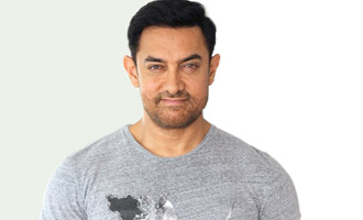 AGAIN! Aamir Khan transforms physically