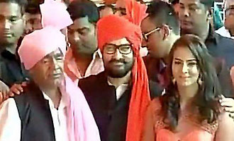 CHECKOUT Aamir Khan looks dapper at wedding of Geeta Phogat
