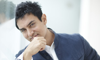 Aamir Khan gets on magazine cover after 3 years!