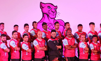Abhishek Bachchan to host a special screening of 'All Is Well' for the Jaipur Pink Panthers