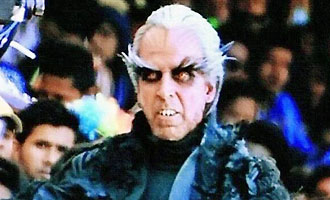 '2.0': Akshay Kumar's evil look gets thumbs up from B-Town