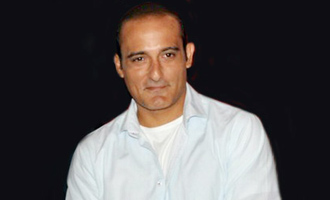 Lucky to get offered variety of films, says Akshaye Khanna