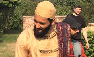 REVEALED: Ali Fazal's look from 'Victoria and Abdul'