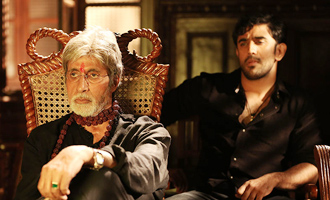 CANDID CLICK: Big B and Amit Sadh on sets of 'Sarkar 3'
