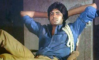 Amitabh Bachchan marks 42 years of 'Deewar'