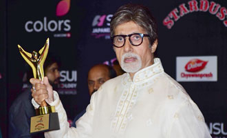 Amitabh Bachchan overwhelmed with 'Pink' win at Stardust Awards